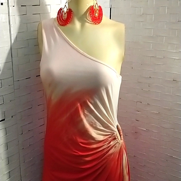 Dress - Picture 5 of 8